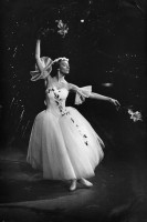 /album/giselle-a-myrtha-giselle-/a0187-jpg/